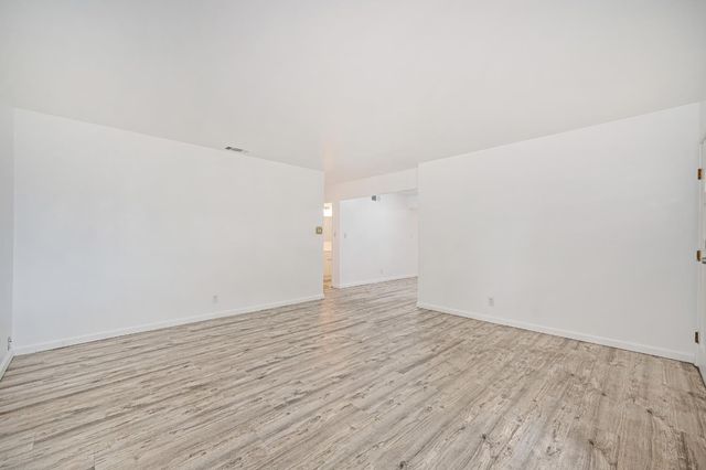 2920 Juniper Ave, Stockton, CA 95207