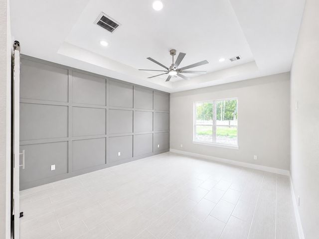 1162 Spanish Drive, Dayton, TX 77535