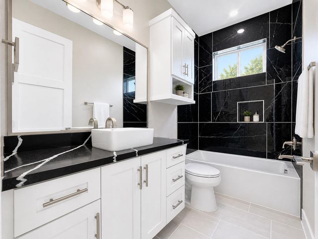 1162 Spanish Drive, Dayton, TX 77535