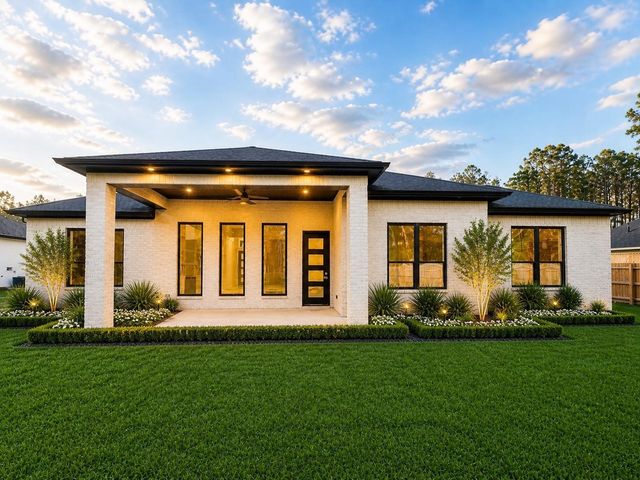 1162 Spanish Drive, Dayton, TX 77535