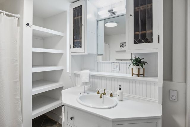 1787 Route 100 North, Ludlow, VT 05149