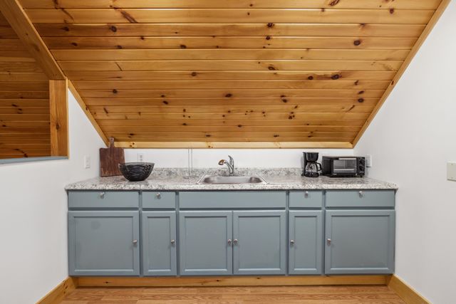 1787 Route 100 North, Ludlow, VT 05149