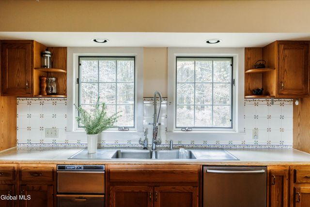 126 Shaker Ridge Drive, Canaan, NY 12029