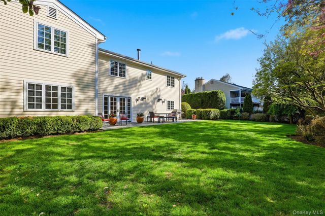 11 White Plains Road, Bronxville, NY 10708
