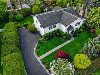 11 White Plains Road, Bronxville, NY 10708