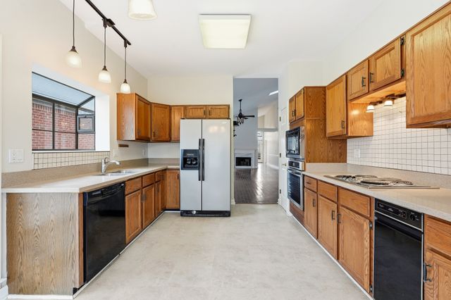 112 Chuzzlewit Down, Brentwood, TN 37027