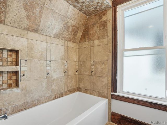 713 Clairmount Street, Detroit, MI 48202