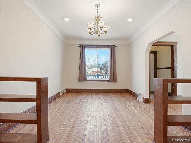 713 Clairmount Street, Detroit, MI 48202