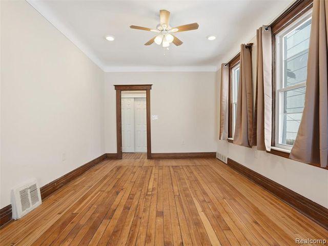 713 Clairmount Street, Detroit, MI 48202