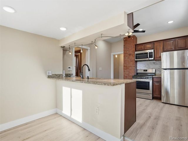 713 Clairmount Street, Detroit, MI 48202