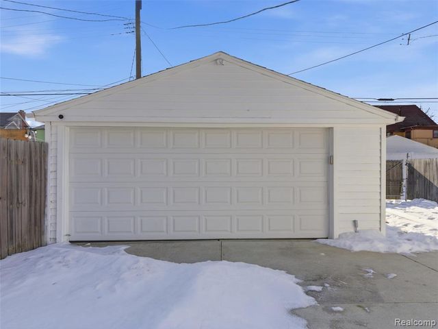 713 Clairmount Street, Detroit, MI 48202