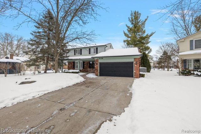 5138 Hale Drive, Troy, MI 48085