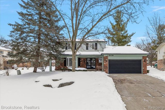 5138 Hale Drive, Troy, MI 48085