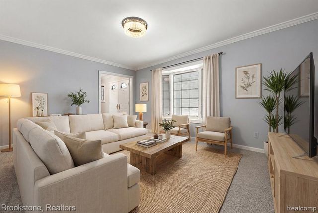 5138 Hale Drive, Troy, MI 48085