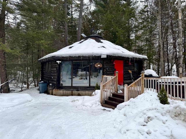 438 Old Bradley Road, St. Johnsbury, VT 05819