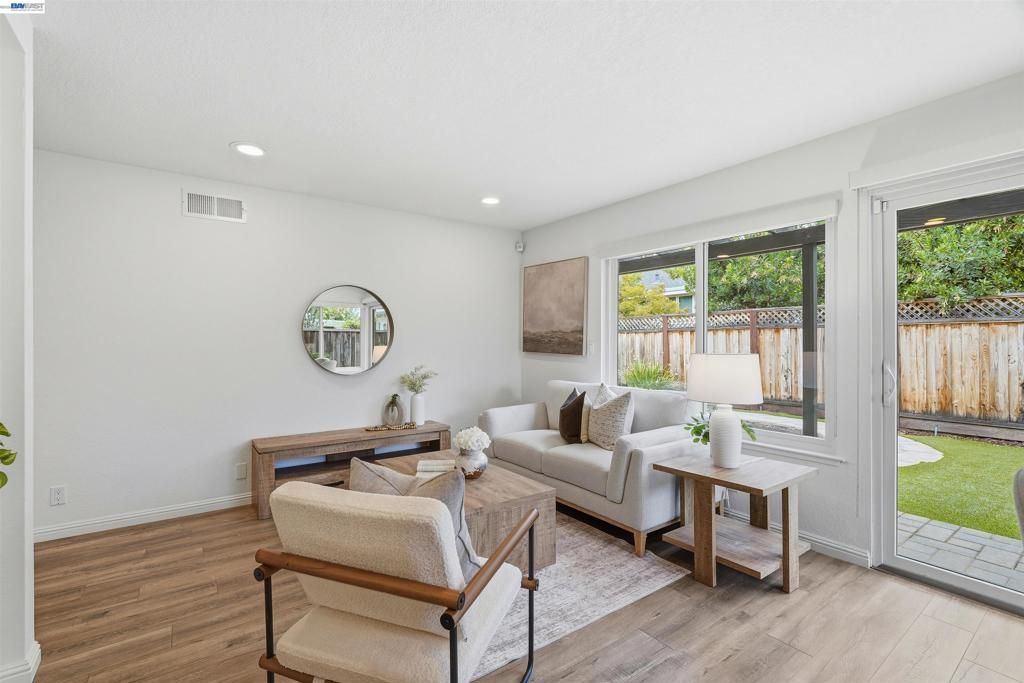 Image 16 of property listing at 7629 Elderwood Court, Cupertino, CA 95014