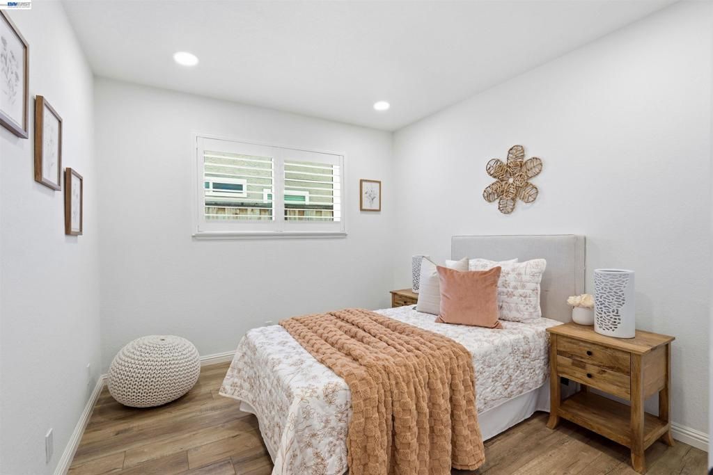 Image 19 of property listing at 7629 Elderwood Court, Cupertino, CA 95014