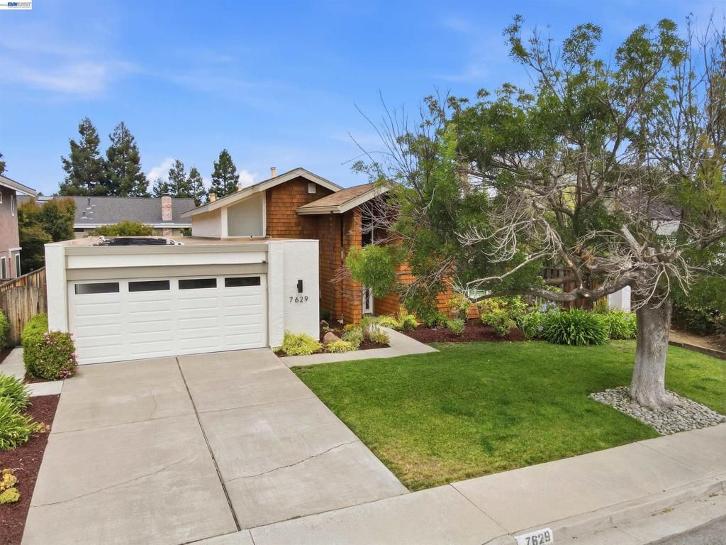 Image 46 of property listing at 7629 Elderwood Court, Cupertino, CA 95014