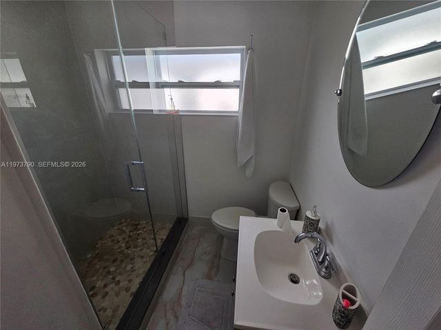 6130 Grant St 3, Hollywood, FL 33024