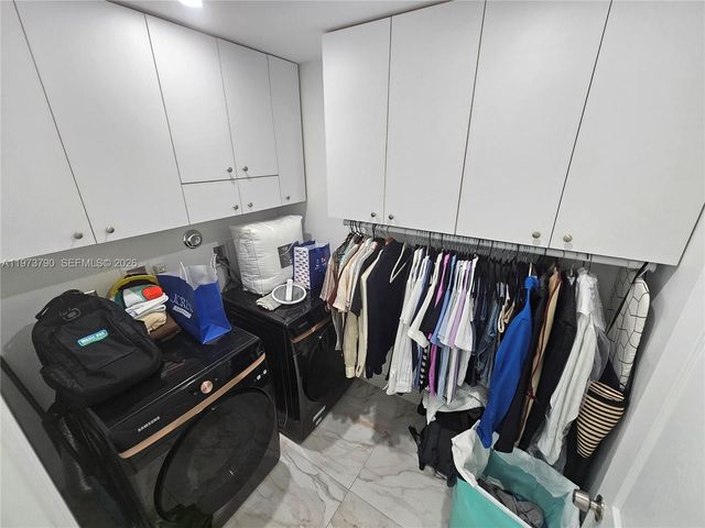 6130 Grant St 3, Hollywood, FL 33024