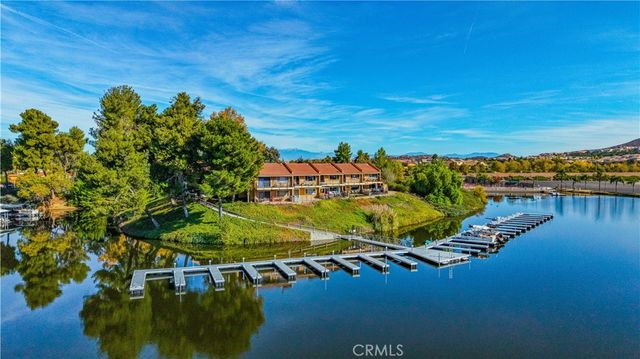 24319 N Canyon Lake Drive N 6, Canyon Lake, CA 92587