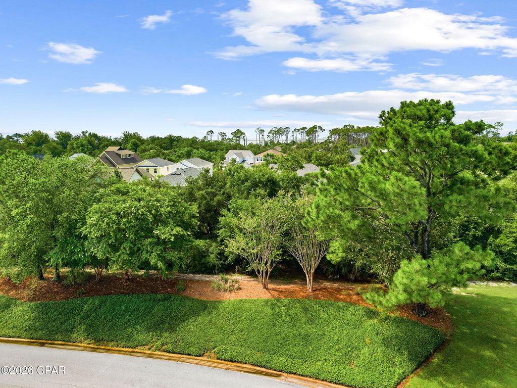 Image 5 of property listing at 3526 Cottage Cove Lane, Panama City Beach, FL 32408