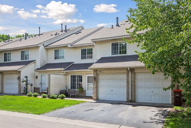 7943 Forest Boulevard I, Woodbury, MN 55125