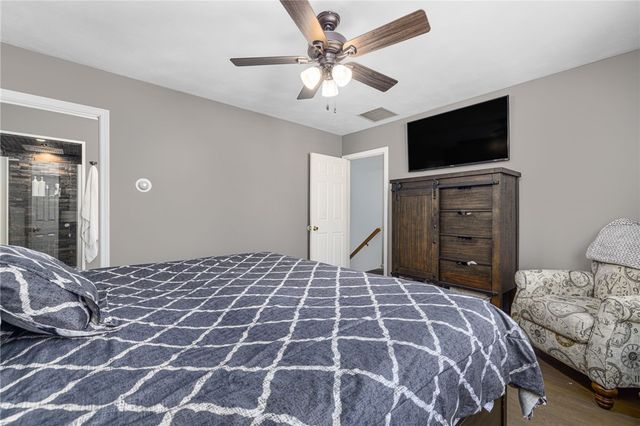 64 Long Court, Cranston, RI 02920