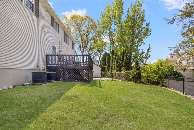 64 Long Court, Cranston, RI 02920