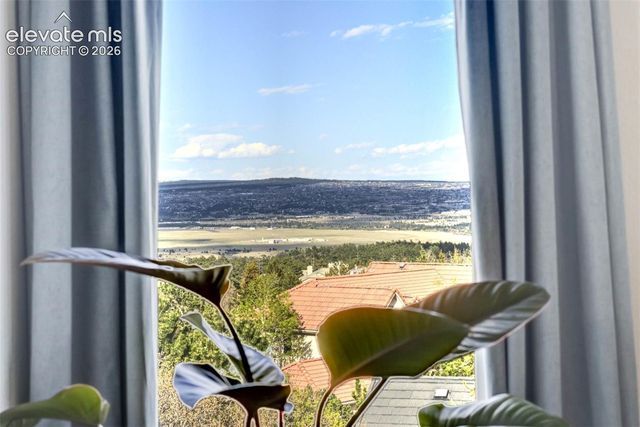 8415 Lauralwood Lane, Colorado Springs, CO 80919