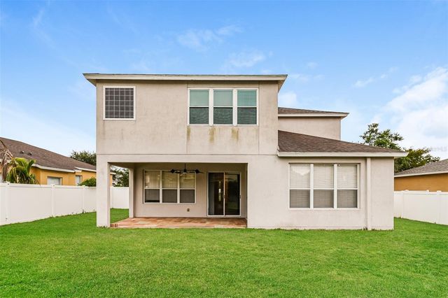 2026 HEARTLAND CIRCLE, Valrico, FL 33594