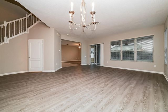 2026 HEARTLAND CIRCLE, Valrico, FL 33594