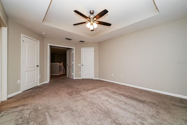 2026 HEARTLAND CIRCLE, Valrico, FL 33594