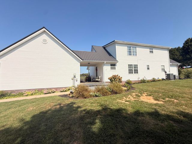 1701 Kentucky 1247, Stanford, KY 40484