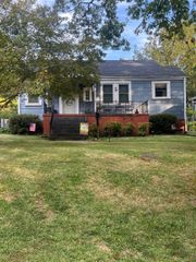 153 White Oak Road, Spartanburg, SC 29301