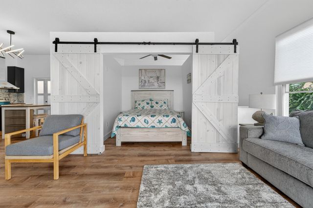 300 E 24th Street, Riviera Beach, FL 33404