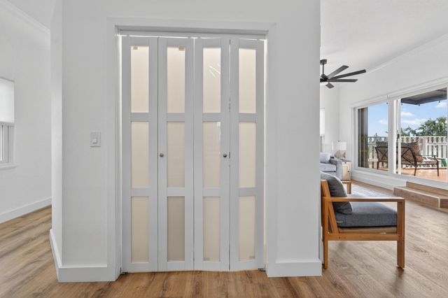 300 E 24th Street, Riviera Beach, FL 33404