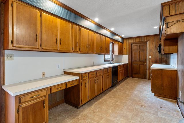 2105 Monticello Court, Pine Bluff, AR 71603
