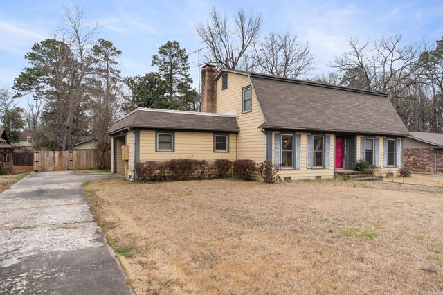 2105 Monticello Court, Pine Bluff, AR 71603