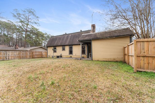 2105 Monticello Court, Pine Bluff, AR 71603