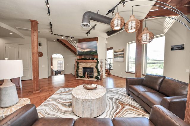 1000 Columbus Street A, Houston, TX 77019