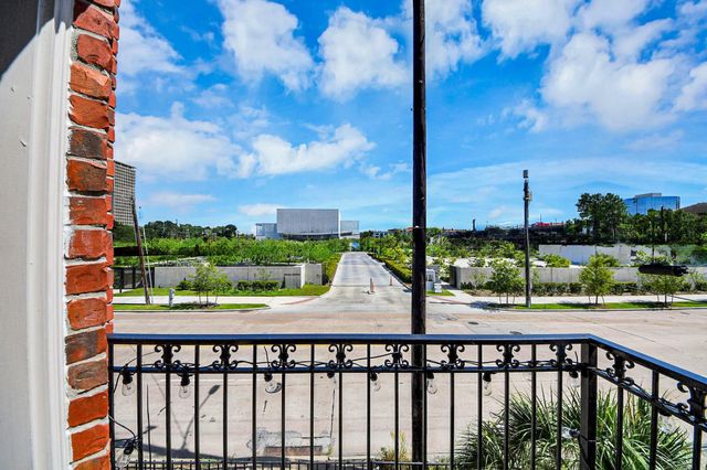 1000 Columbus Street A, Houston, TX 77019