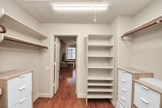 1000 Columbus Street A, Houston, TX 77019