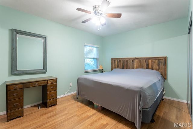 26 W Lakewood Drive, Fenton, MO 63026