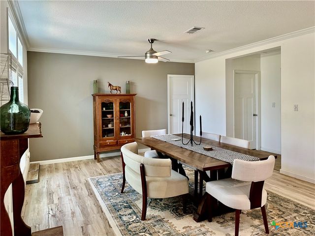 1021 Lewis Lane, Harwood, TX 78632