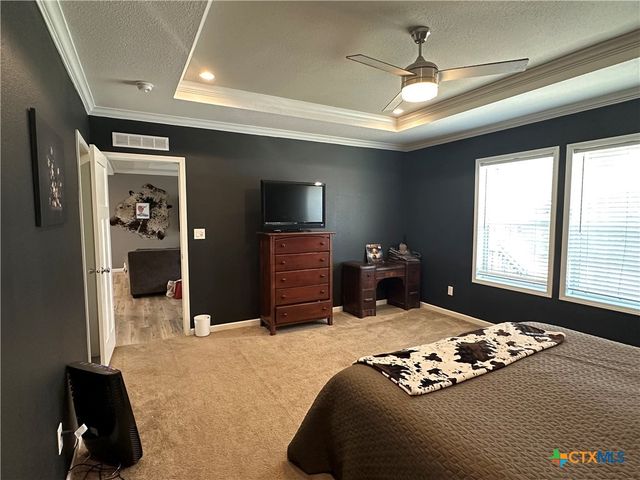 1021 Lewis Lane, Harwood, TX 78632