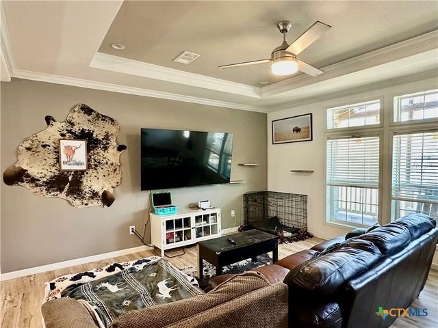 1021 Lewis Lane, Harwood, TX 78632