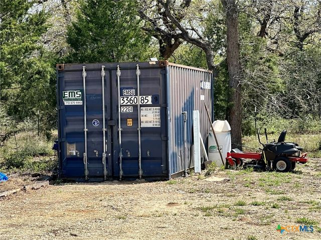 1021 Lewis Lane, Harwood, TX 78632