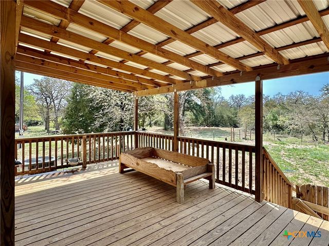 1021 Lewis Lane, Harwood, TX 78632