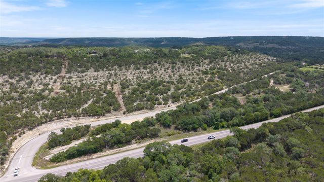 424 Spoke Hollow RD, Wimberley, TX 78676